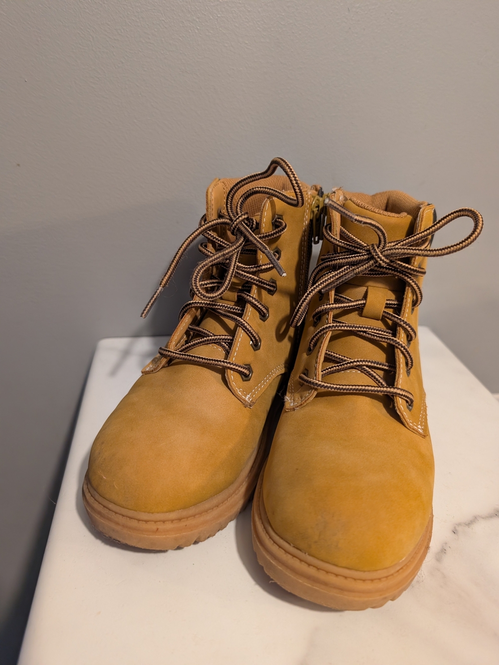 Kids’ Tan Ankle Boots 🤎 | Size 13